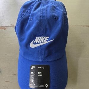 Nike Blue Baseball Cap with Iconic Swoosh